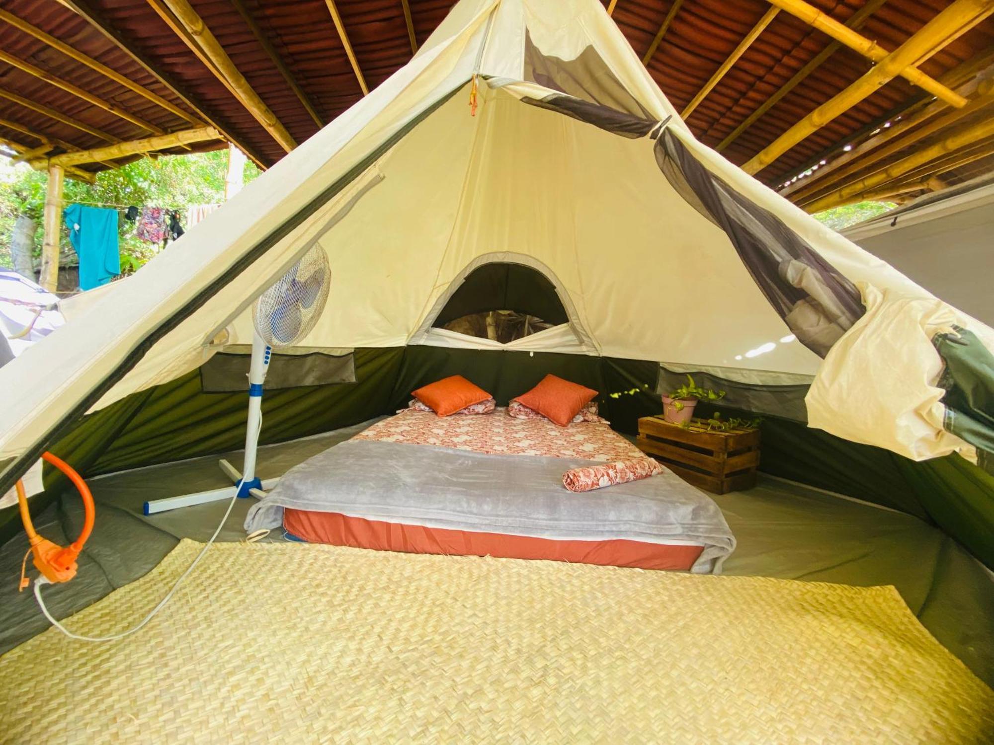 מזונטה Bajo Las Estrellas Eco Glamping מראה חיצוני תמונה